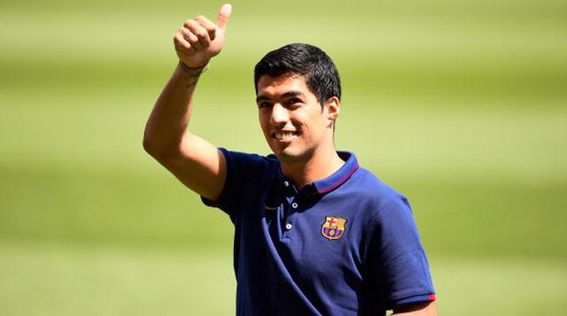 Luis Suárez fue presentado en conferencia tras su debut - 1