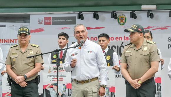 Vicente Romero realizó coordinaciones con la Región Policial Lima. (Foto: Ministerio del Interior)
