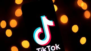 Italia ordena a TikTok bloquear perfiles de dudosa edad tras muerte de niña de 10 años