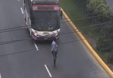 Ventanilla: ‘jaladora’ fue atropellada en la avenida Néstor Gambeta| VIDEO