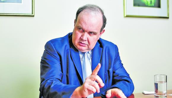 Rafael López Aliaga postula por primera vez a la presidencia con Renovación Popular.