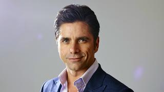 "Tres por tres": John Stamos responde a críticos de la secuela