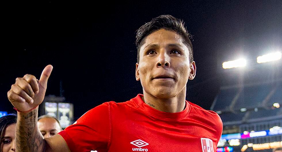 Raúl Ruidíaz recordó que él juega en altura en México y que no tendrá problemas en La Paz. (Foto: Getty Images)