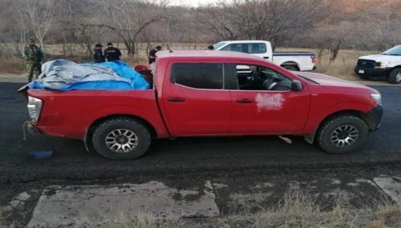 Hallan camioneta abandonada con 12 cadáveres con signos de tortura en México. (Foto: "El Universal" de México, GDA).