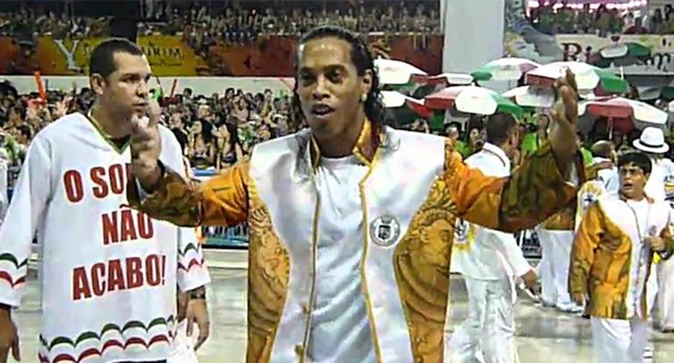Ronaldinho participó en las pretempordas de Fluminense y Barcelona de Guayaquil. Aún se desconoce si volverá a jugar o dejará el fútbol definitivamente (Foto: YouTube)