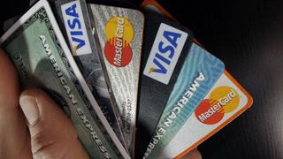 ¿Qué debes tener en cuenta al aceptar una tarjeta de crédito?