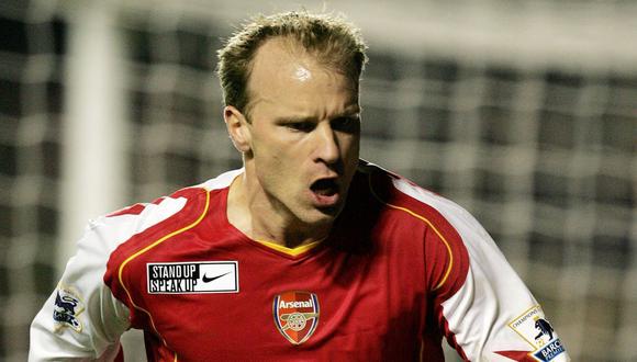 Dennis Bergkamp jugó en Arsenal entre las temporadas 1995 y 2006. (Foto: AP)