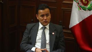 Richard Acuña espera que el Parlamento investigue denuncia contra Edgar Alarcón