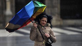 España en alerta por fuerte temporal de vientos y lluvias