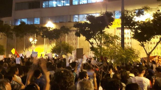 Miles marcharon contra la candidatura de Keiko Fujimori [FOTOS] - 6