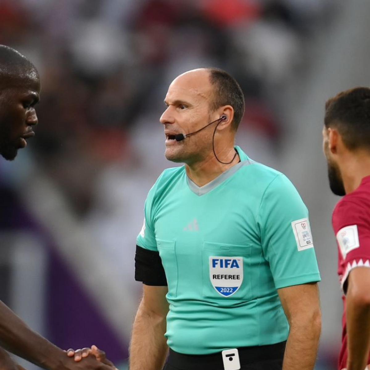 Mateu Lahoz el árbitro protagonista en Qatar 2022: 17 tarjetas