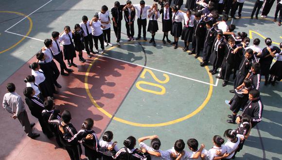 Escolares participan en primer simulacro de sismo en colegios - 2