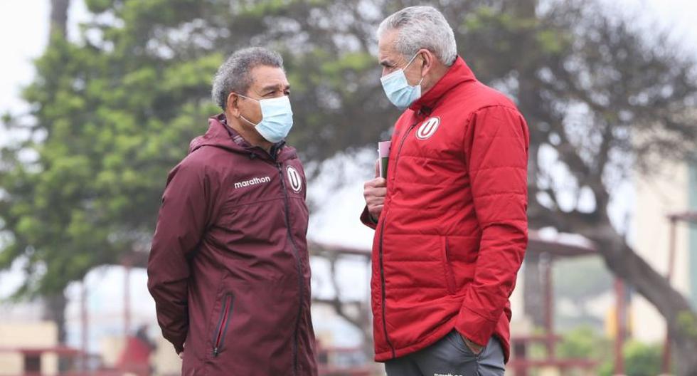 Decencia, docencia. Héctor Chumpitaz y Gregorio Pérez en la 'U'. Las semillas están sembradas. FOTO: Universitario de Deportes.