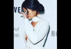 Selena Gomez sorprendió con revelador escote en gala benéfica | FOTOS