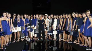 Semana de la Moda de Milán: Armani sigue en el período azul
