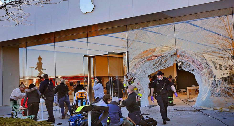 One dead when a vehicle crashes into an Apple store on the outskirts of Boston