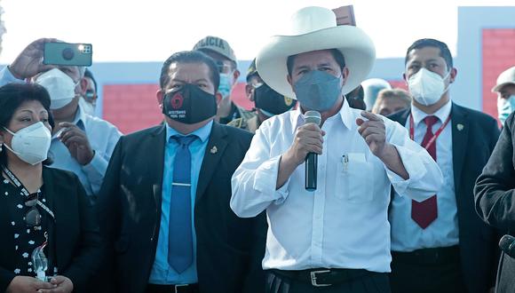 “Además de su silencio por los US$20 mil de Bruno Pacheco, Castillo sigue sin publicar la relación de personas con las que se reunió –fuera del registro oficial– en la casa de Breña”. (Foto: Presidencia).