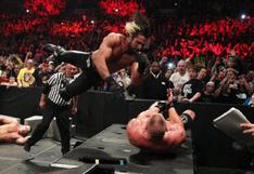 WWE: El 'Súper Codazo Biónico' de Seth Rollins a Brock Lesnar