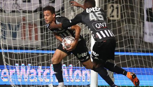 Cristian Benavente anotó el primer gol en el duelo entre el Sporting Charleroi y Lokeren por la Jupiler League. (Foto: RTBF)