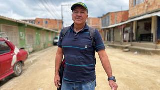 El fontanero que de “robar” agua a Bogotá pasó a distribuirla en Soacha, el barrio de invasión más grande de Colombia