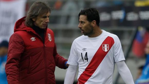 Pizarro contradice a Gareca respecto a su posición en el campo