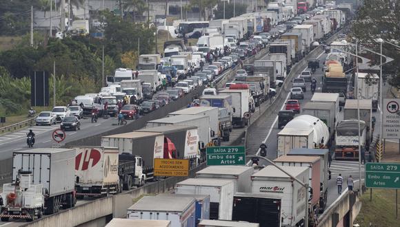 Huelga de camioneros que paraliza a Brasil llega al octavo día. (EFE).