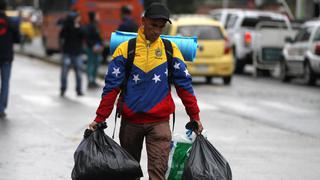 ¿Por qué le preocupa a Colombia que Perú y Ecuador pidan pasaporte a venezolanos?