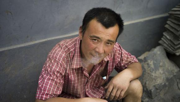 China prohíbe desde hoy fumar en lugares públicos de Beijing