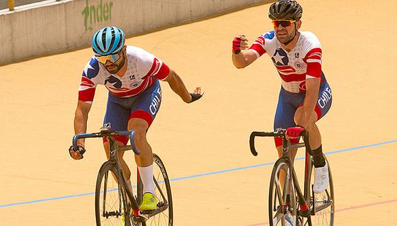 Antonio Cabrera y Felipe Peñaloza, ciclistas chilenos. (Foto: El Mercurio)