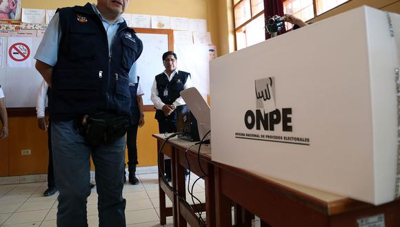 Oficio sobre Adolfo Castillo ingresó a la mesa de partes de la ONPE pasada las 3:00 p.m. (Foto: ONPE)