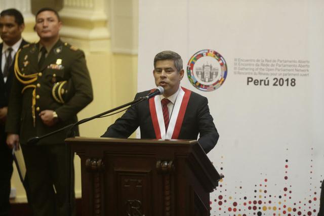 Luis Galarreta inauguró el III Encuentro de la Red de Parlamento Abierto de Parlaméricas en la sede del Legislativo. (Foto: Anthony Niño de Guzmán / El Comercio)