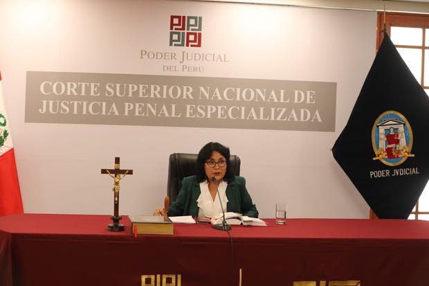 La jueza Margarita Salcedo, de la CSNJPE, dirigió el control de identidad de Alejandro Toledo.