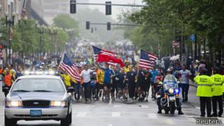 Boston: atletas completan la maratón interrumpida por atentado