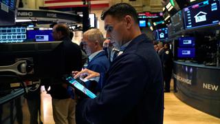 Wall Street abre en rojo y el Dow Jones pierde un 0.58%