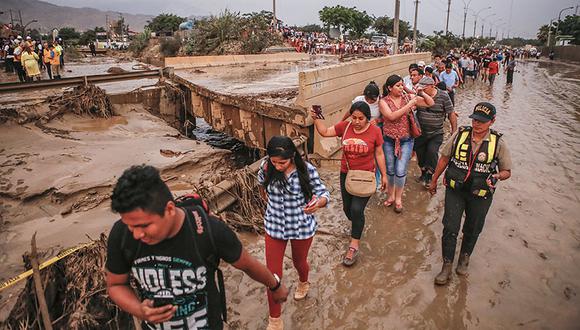 Así viajaron los afectados por el desborde del río Huaycoloro - 2