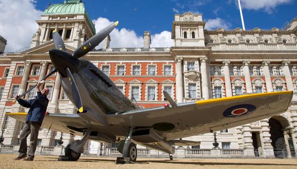 Un avión de la Segunda Guerra Mundial regresa a Reino Unido tras dar la  vuelta al mundo | Reino Unido | YouTube | YT | Yutube | Video | RESPUESTAS  | EL COMERCIO PERÚ