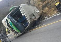 Ayacucho: un muerto y al menos 30 heridos tras despiste de bus