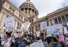 Corte permite que Texas reinstaure ley de abortos