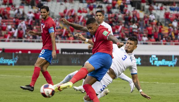 Con goles de Ruiz y Borges, los 'Ticos' le dieron vuelta a El Salvador en las Eliminatorias Qatar 2022. (Foto: AFP)