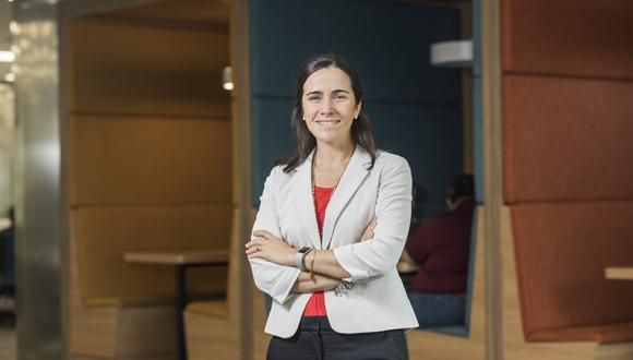 Rocío Pérez-Egaña, Gerente de Productos Transaccionales, Ahorros e Inversión del BCP, asegura que el BCP espera alcanzar el 70% de aperturas digitales en dos años.