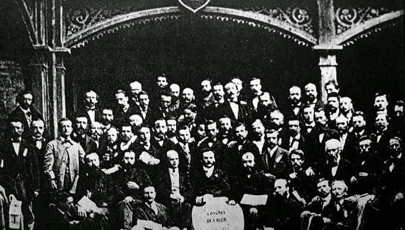 El primer congreso de la Asociación Internacional de Trabajadores (AIT), llevado a cabo en Ginebra, Suiza, en 1866.
