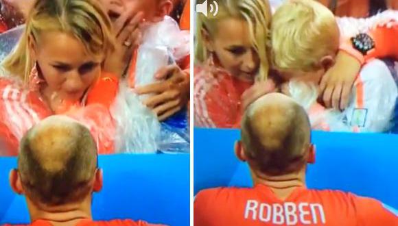 El llanto desconsolado del hijo de Arjen Robben en tribuna