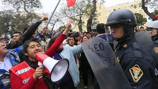 Médicos en huelga aseguran que han flexibilizado sus reclamos