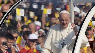 Papa Francisco invita a los jóvenes a la “fidelidad” y a no “banalizar” el amor