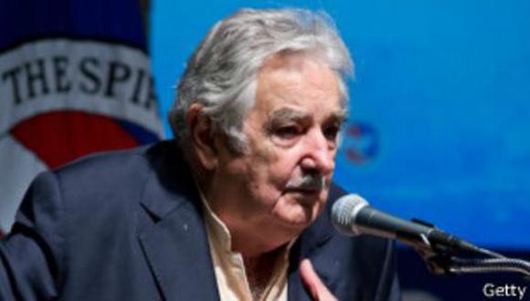 ¿Qué gana y qué pierde Mujica con su insulto a la FIFA?