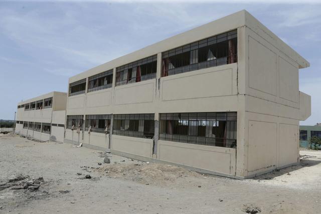 Sismo en Arequipa: instituto superior de Bella Unión en ruinas. (Foto: Alonso Chero)