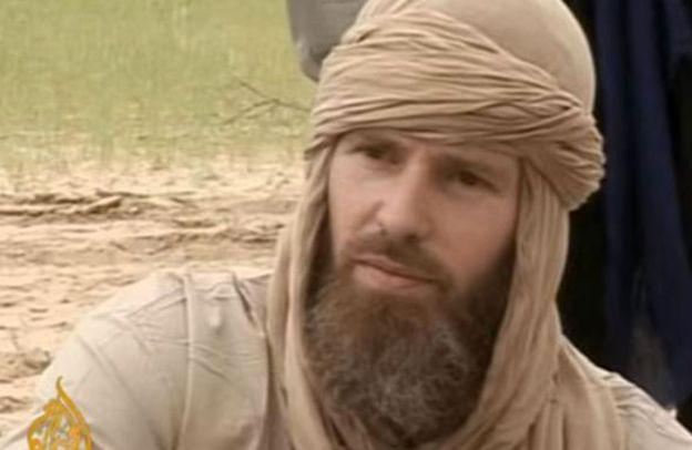 Durante su cautiverio, Stephen McGown fue obligado a aparecer en muchos videos de Al Qaeda.