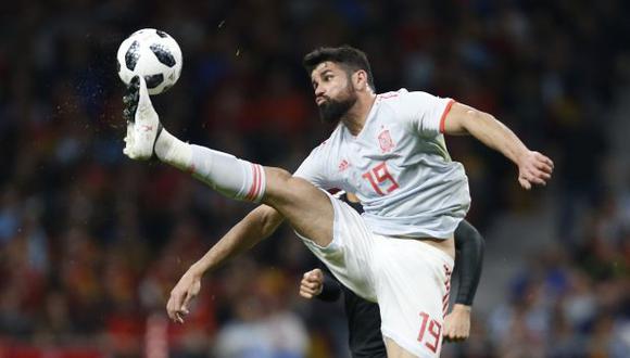 Diego Costa en el duelo España vs. Argentina. (Foto: AP)