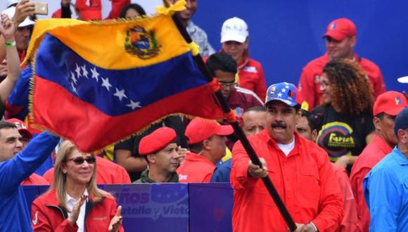 Nicolás Maduro tomó posesión de su nuevo mandato el 10 de enero y desde entonces, ha perdido reconocimiento dentro y fuera de su país. Foto: Yuti Cortez, vía BBC Mundo