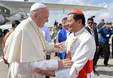 El papa Francisco y el jefe del Ejército birmano se reúnen en Rangún
